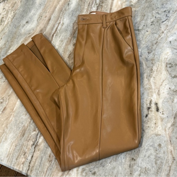 Women’s ABERCROMBIE & FITCH Ultra High Rise Faux Leather Pants Split Hem- Sz 10 - Picture 7 of 11